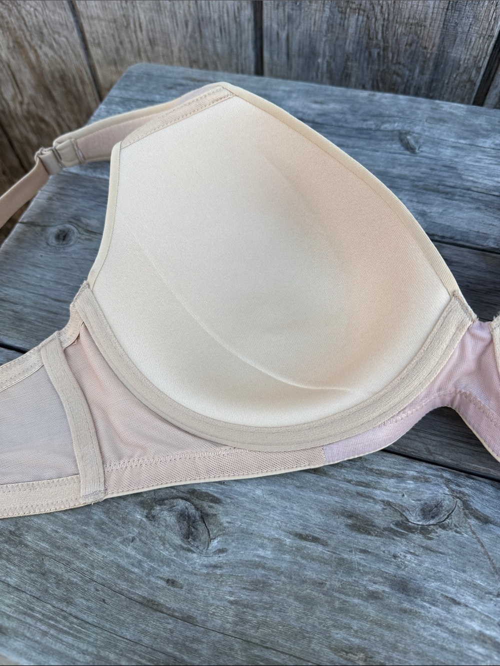 Catherines Beige Smooth T-Shirt Bra Plunge V Casual Everyday Wear 42B Underwire - Picture 6 of 10